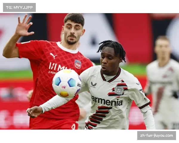 阿隆索边路进攻体系，格里马尔多与弗林蓬上下往返